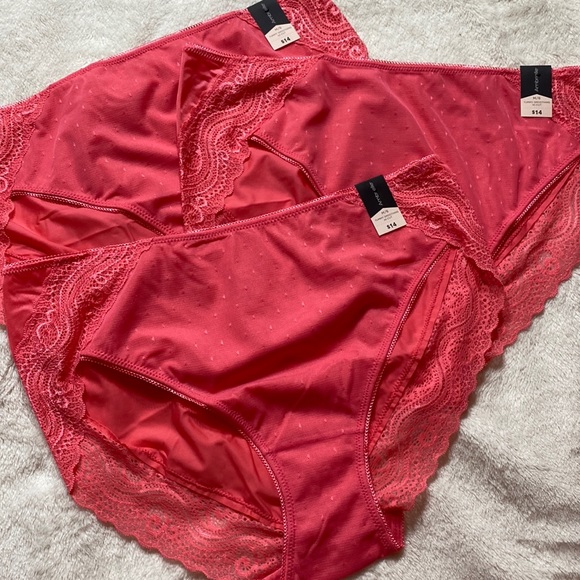 Ambrielle Intimates & Sleepwear M6 Set Of 3 Hi Cut Satin Soft Lace